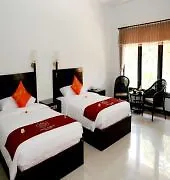 بوري سارون بارونا بيتش 3*
